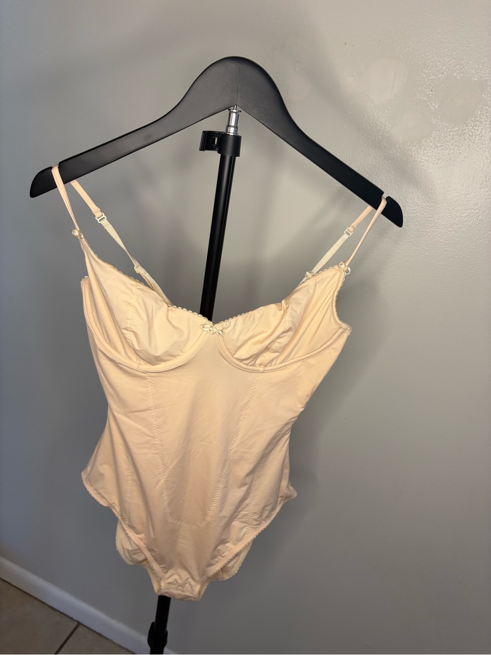 SKIMS Sun-kissed bodysuit ☀️💗